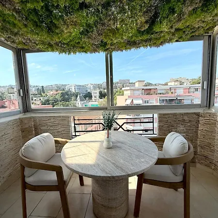 Beachfront Promenade Des 2 Terraces *